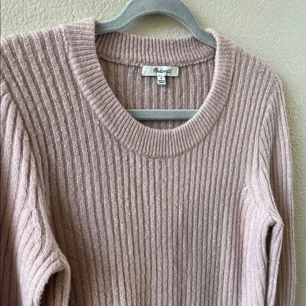 Pink Ribbed Sweater - Picture 4 of 7